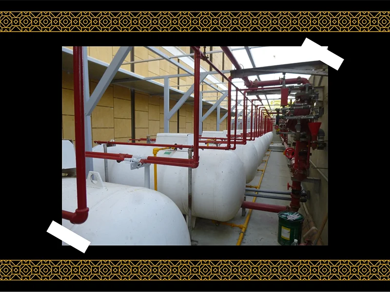 Group of 6 Objects (7)